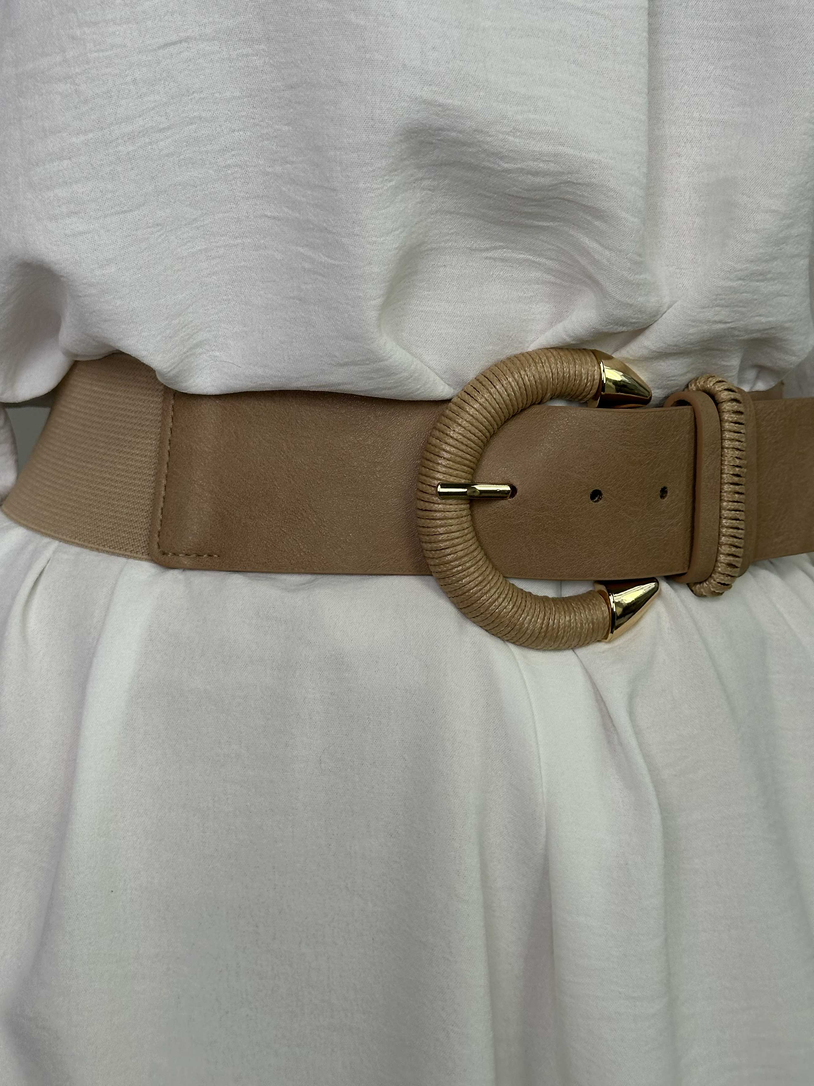 Emily - Elastiskt midjebälte med detaljer i läderlook